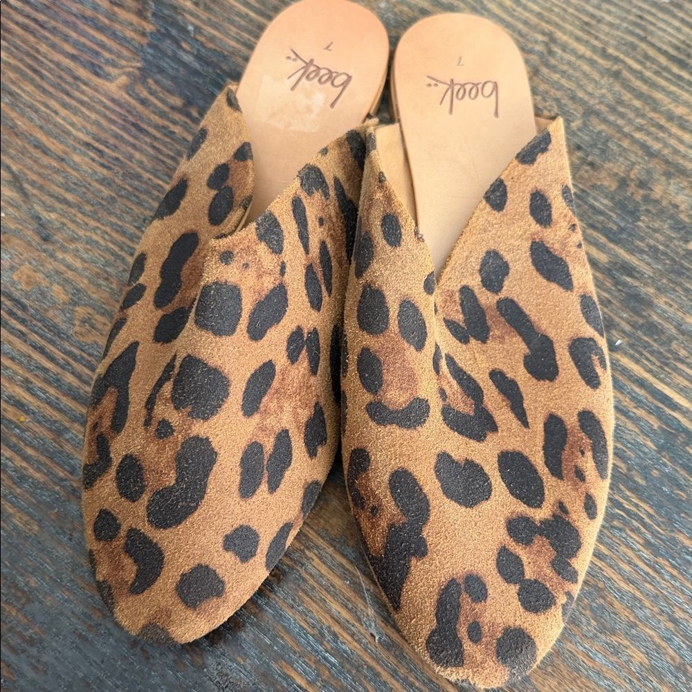BEEK leopard Mule Suede Saddle leather sz 7 new no box - Picture 3 of 4